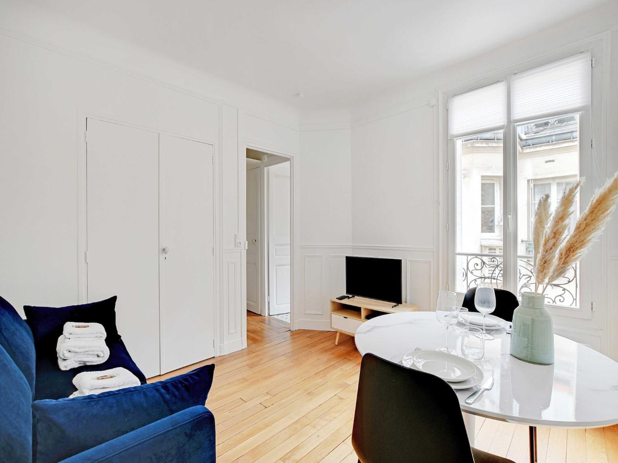 Appartement Charming Near The Eiffel Tower - Mobility Lease *