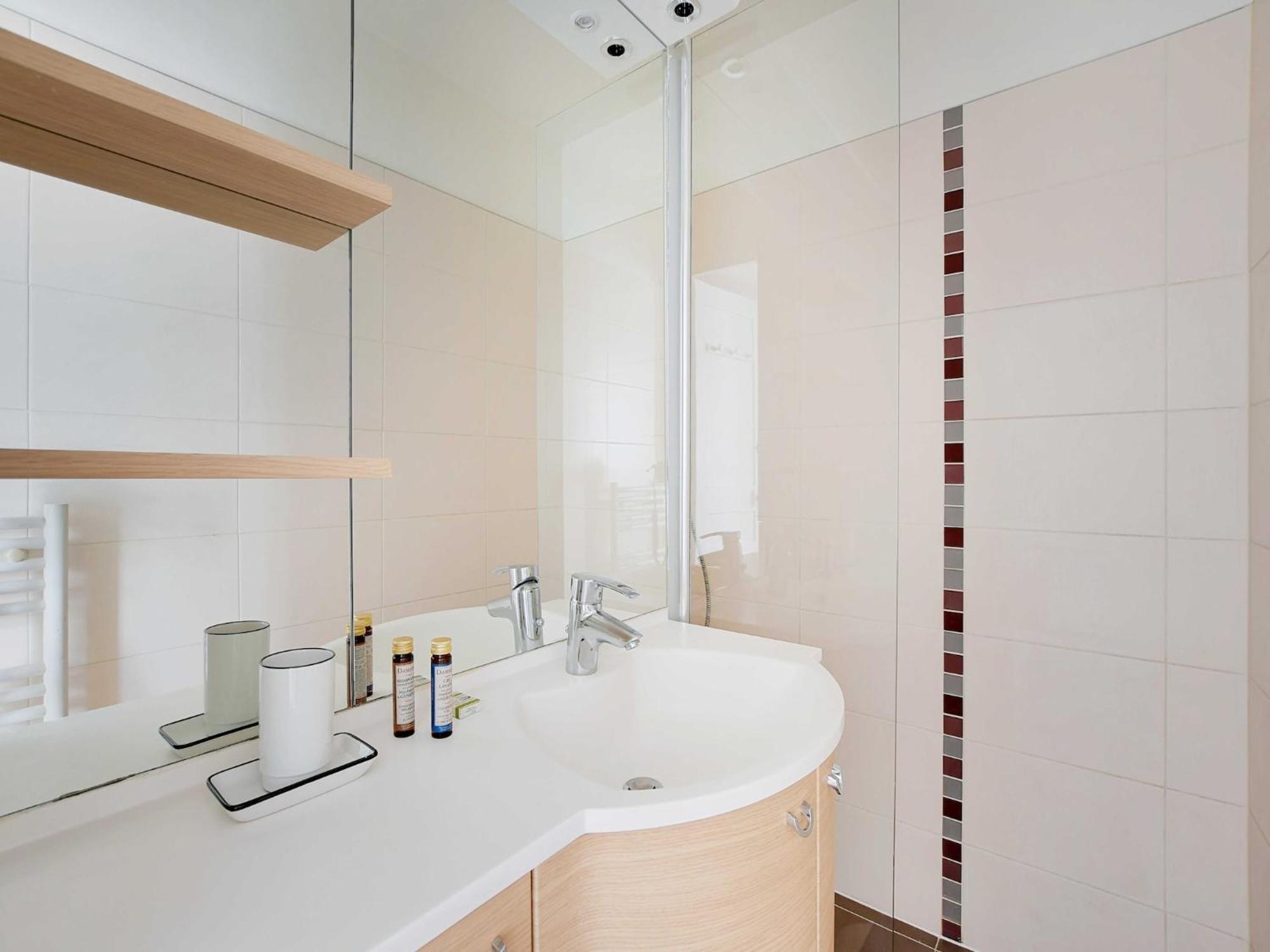 Charming Near The Eiffel Tower - Mobility Lease * Parijs